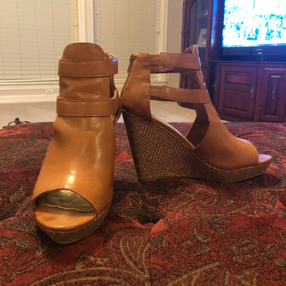 Charming Charlie wedges